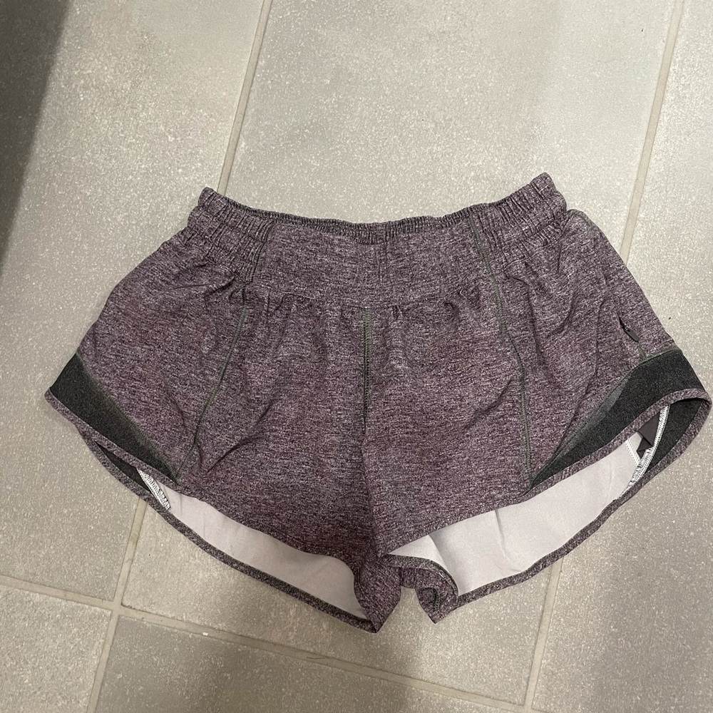 lululemon hotty toddy shorts